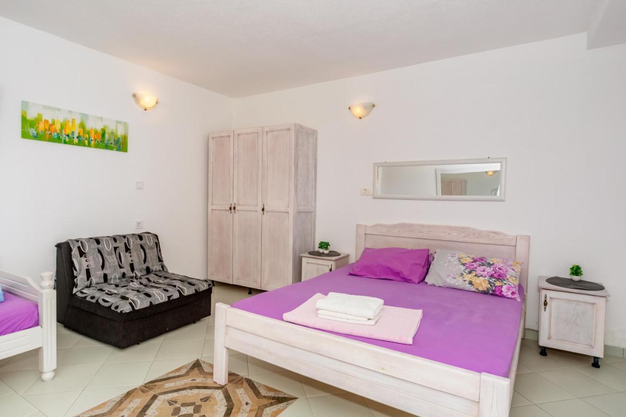 Apartmani Lira Сутоморе Екстер'єр фото