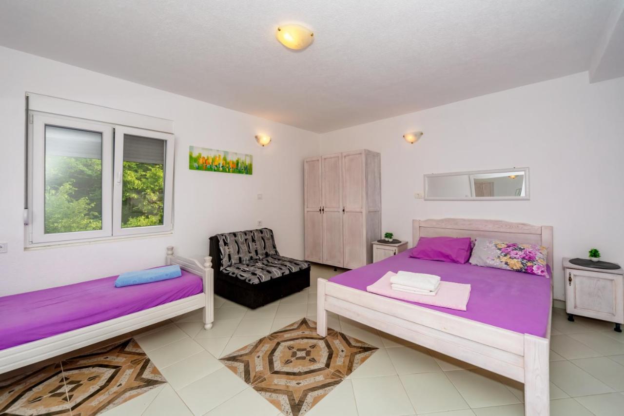 Apartmani Lira Сутоморе Екстер'єр фото
