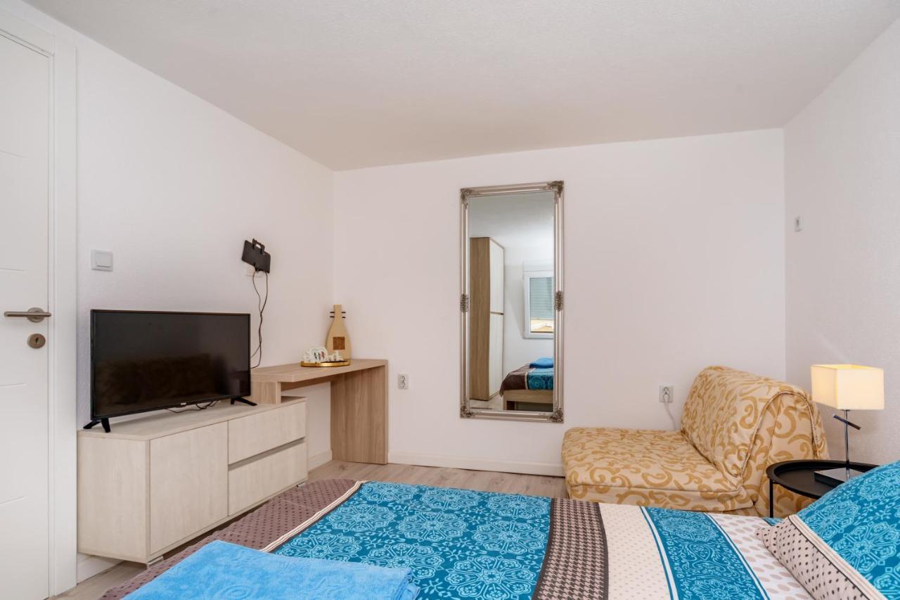 Apartmani Lira Сутоморе Екстер'єр фото